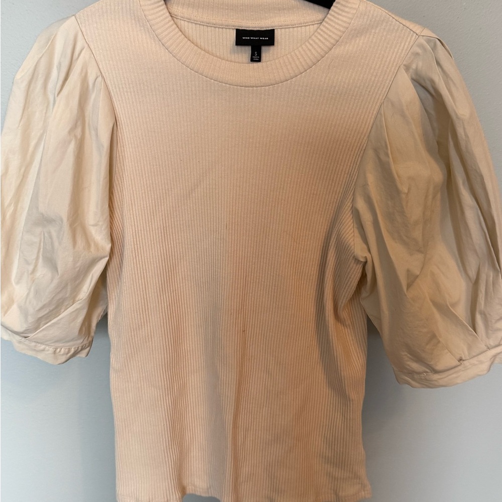 Cream Puff Sleeve Blouse